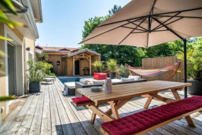 Villa au charme familial avec belle terrasse et piscine chauffée